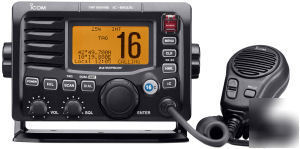 Icom M505 dsc vhf radio with built in ais receiver 