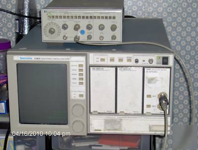 Tektronix digitizing o-scope,model:11401(mf)/11A32(p/i)