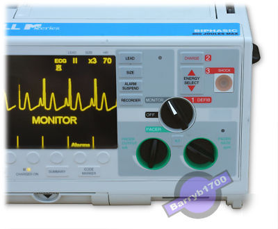 Zoll m series biphasic patient monitor with ac power