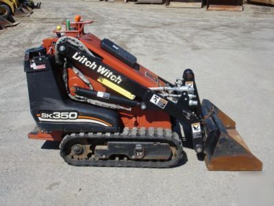 2006 ditch witch SK350 stand on skid steer, tracks