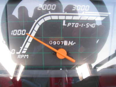 Kubota B1750HSD compact tractor w/ 60