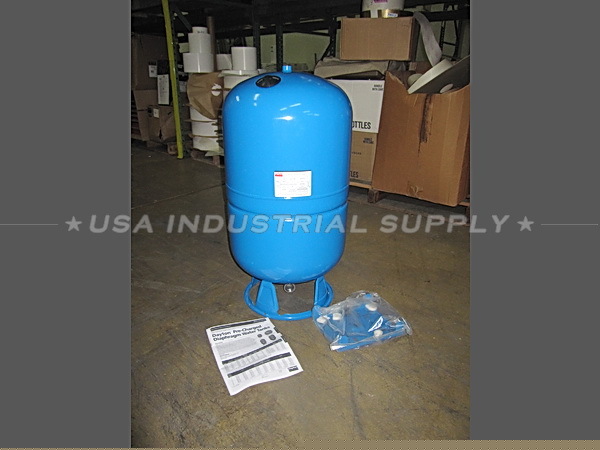 New dayton 21GAL vertical precharged water tank