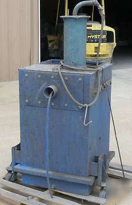 Powder coat nordson 300 lb hopper with pick up tubes