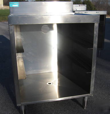 New supreme metal- 2 bar glass storage cabinets w drain