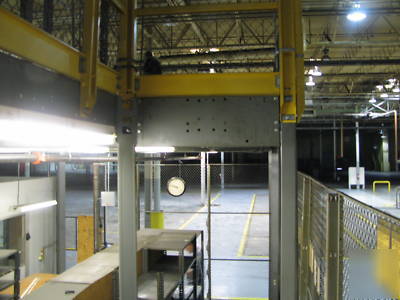 Commercial industrial mezzanine 32'X44'X12' 150#sqft