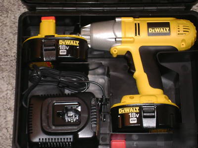 New dewalt 18V DW059K-2 DW059 1/2' impact wrench kit 