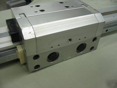 Rodless air cylinder, 40MM bore x 1200MM stroke, ckd
