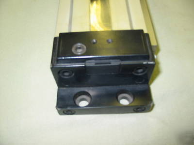 Rodless air cylinder, 40MM bore x 1200MM stroke, ckd
