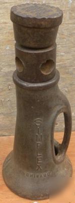 Vintage simplex house, barn, railroad 2 x 10 screw jack