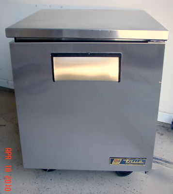 True 27â€ model tuc-27 1 door undercounter refrigerator