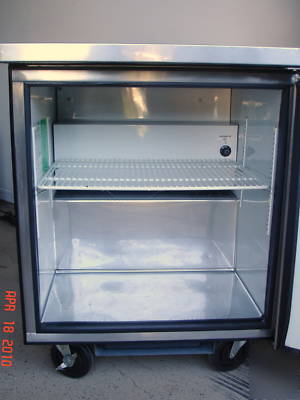 True 27â€ model tuc-27 1 door undercounter refrigerator