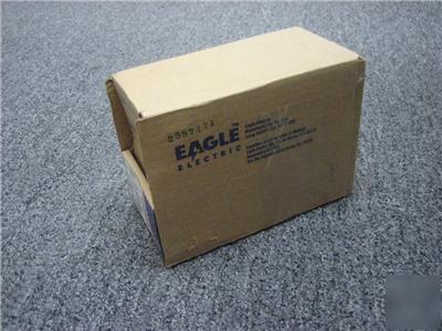 (box of 10) eagle duplex receptacle IG5262RN