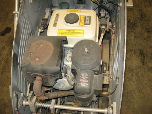 Soff cut g 2000 concrete saw 10