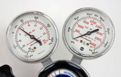 Alphagaz gas pressure regulator model 2500/01 4000 psi