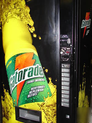 Bottle/can vendo 720 drink machine mdb changer 30-day w