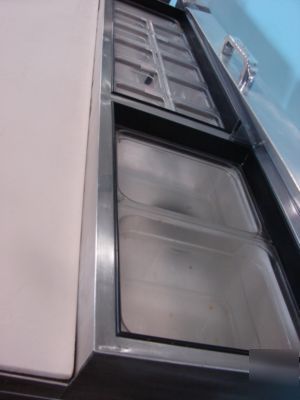 True tpp-67 refrigerated pizza prep table