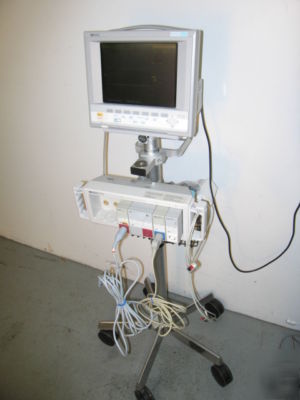 Hp 24C color patient monitor SPO2 ekg bp patient ready