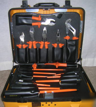 New klein 33527 insulated 1000V 22 pc ele tool kit 