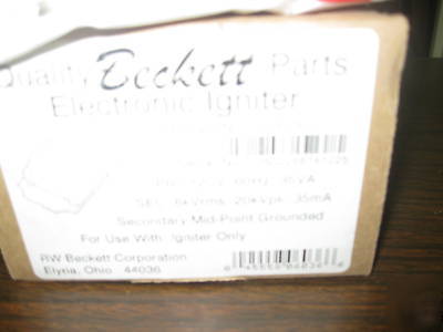 New beckett 51838U electronic igniter , 2 available