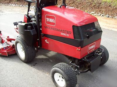 2006 toro groundsmaster 3280D 4X4 diesel lawn mower 