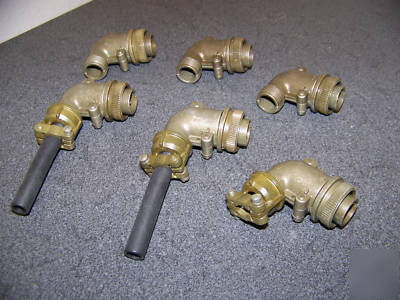 New lot of 6 - amphenol 3 pin connectors - - military 