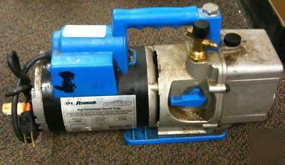 Robinair 15600 two stage vacuum pump