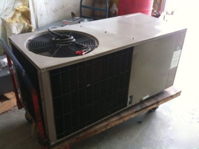 PCK036-1 goodman central cooling air conditioner
