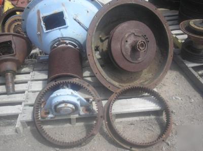 Twin disc clutch / power take off part # SP218POO