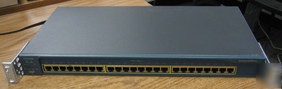 Cisco 2950 24-port switch ws-C2950-24