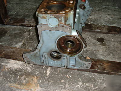 Ford 172 cylinder gas block used rebuildable
