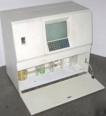 Pi porton instruments protein sequencer