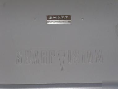 Sharp vision lcd digital multimedia projector xg-E690U