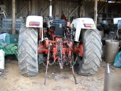 Case david brown 1210 w/loader and bucket