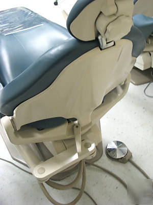 A-dec cascade 1040 radius dental chair package adec