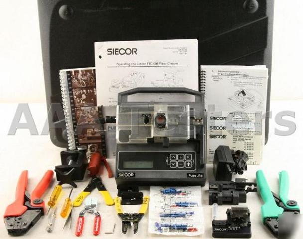 Corning siecor fuselite fiber termination systm cleaver