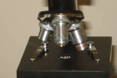 Parco scietific microscope 77T059 w. 3 parco objectives