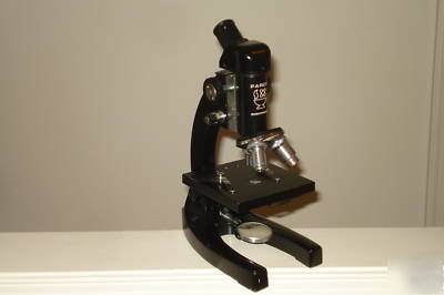Parco scietific microscope 77T059 w. 3 parco objectives