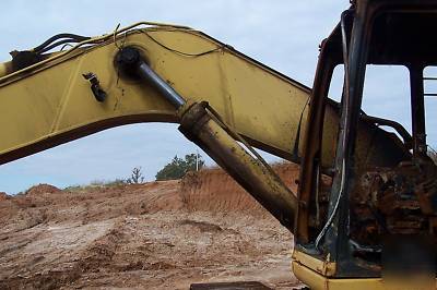 1999 komatsu PC270 excavator for parts only, good parts