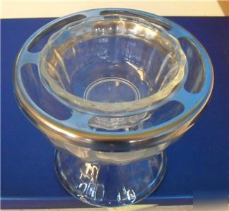 18 caviar, shrimp cocktail dishes, serving bowls