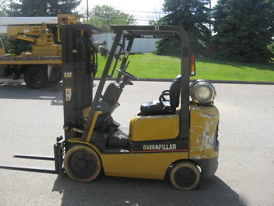 **2004 cat 4000 lb forklift 3 stage + sideshift nice 