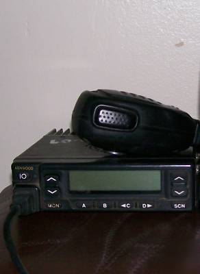 Kenwood cb radio transceiver w/mic tk-981 