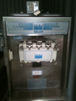 Taylor ice cream machine with flavor burst unit 