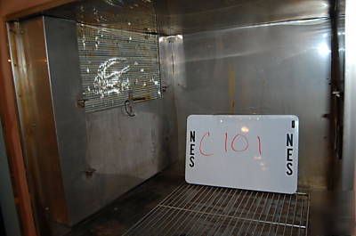 Associated environmental services environmental chamber