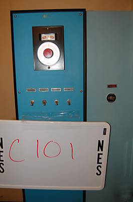 Associated environmental services environmental chamber