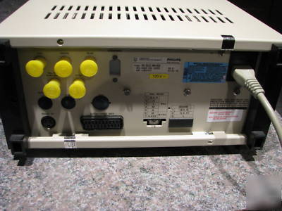 Philips PM5515 color tv pattern rf generator y/c & rgb