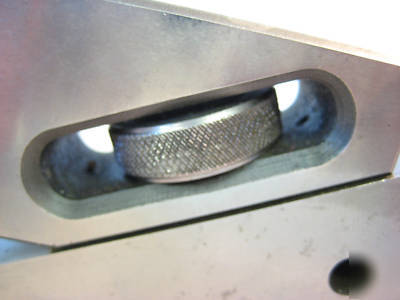 Adjustable raising block [ground steel] for milling