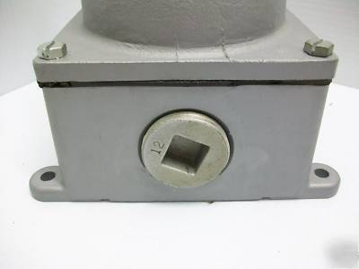 Appleton pin&sleeve angle back box 60/100-amp 100A 60A