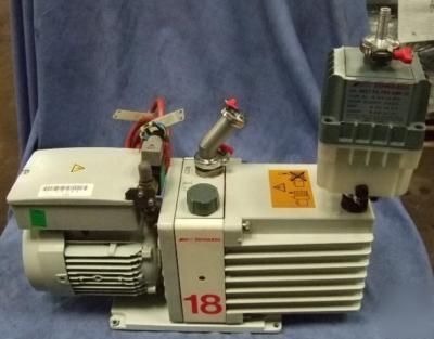 Edwards em series E2M18 vacuum pump. mfg. 2002