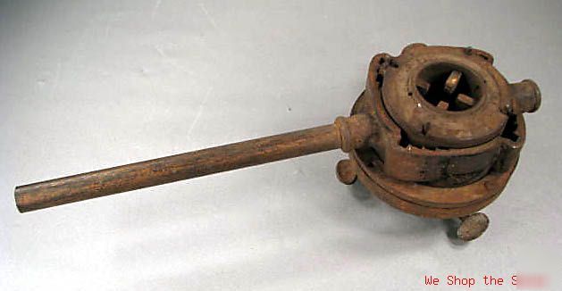 Vintage toledo no 10 pipe threader tool
