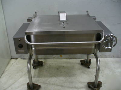 Used groen electric tilt skillet mdl fpc-3 30 gallon